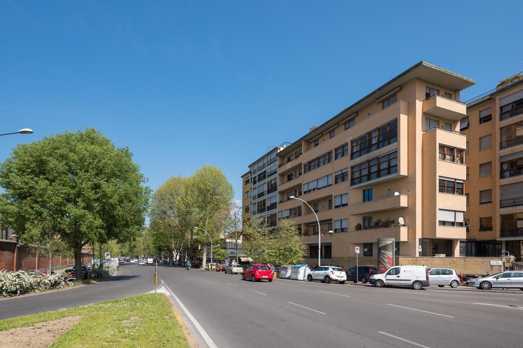 Roommo Lungarno Florence Ngoại thất bức ảnh